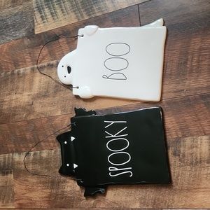 Set of two Rae Dunn Halloween wall hangers *ghost 👻 and bat 🦇